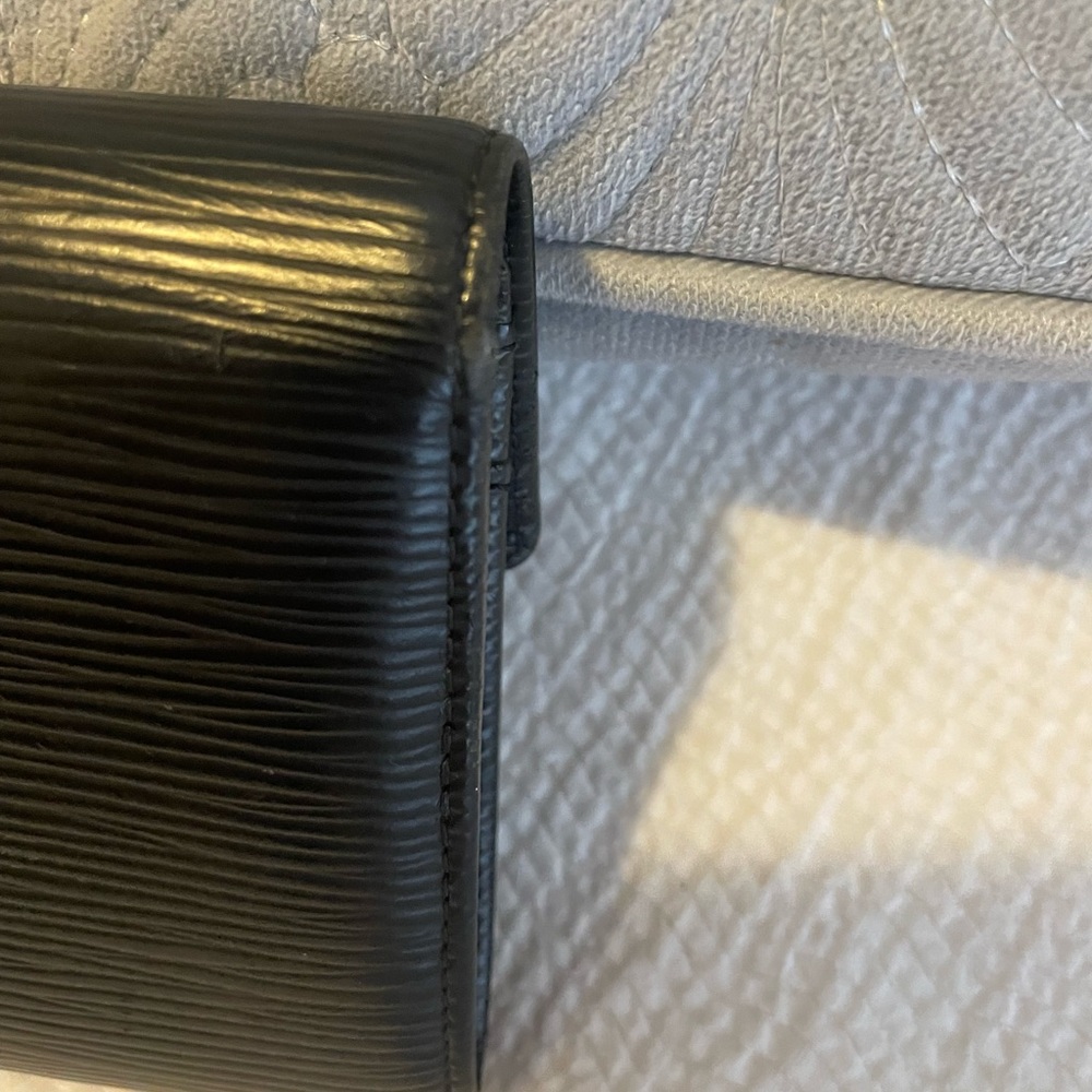 Louis Vuitton Black Epi Leather Wallet - Picture 5 of 12
